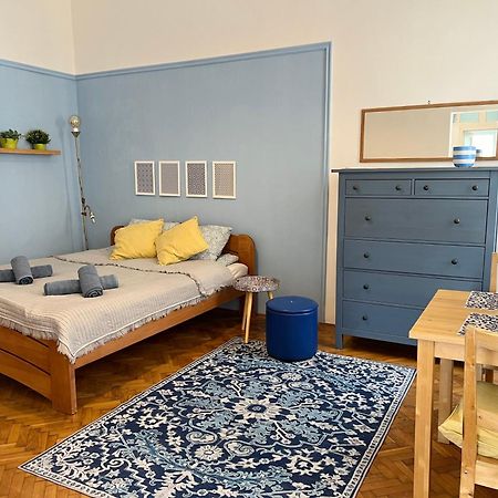 Sip Fifteen City Center Apartment Budapest Eksteriør billede