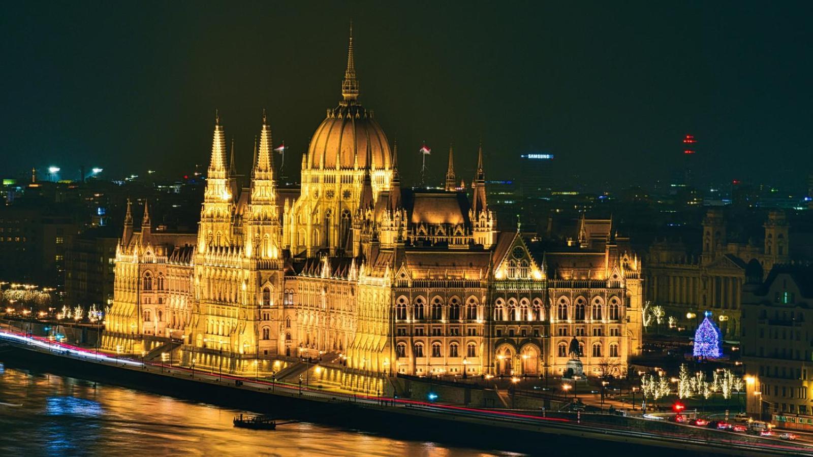 Sip Fifteen City Center Apartment Budapest Eksteriør billede